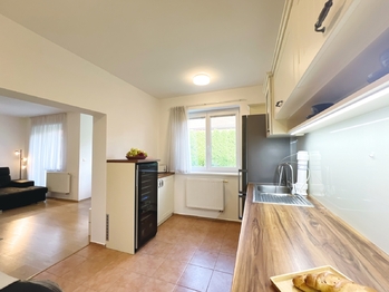 Prodej domu 154 m², Zeleneč