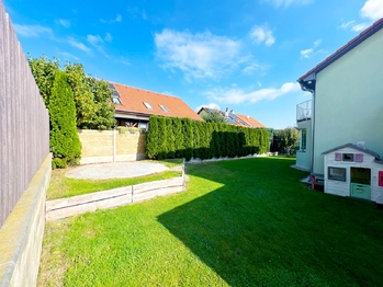 Prodej domu 154 m², Zeleneč