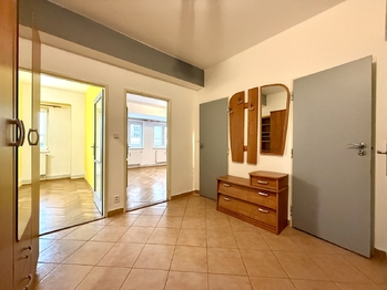 Pronájem bytu 2+1 v osobním vlastnictví 63 m², Kladno