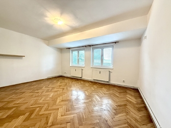 Pronájem bytu 2+1 v osobním vlastnictví 63 m², Kladno
