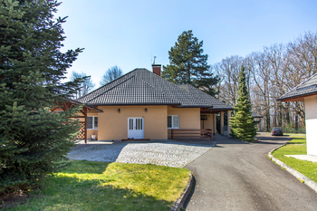 Prodej domu 163 m², Police