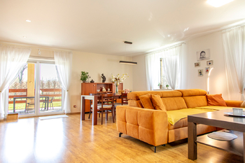 Prodej domu 163 m², Police