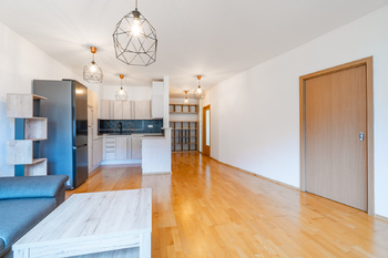 Prodej bytu 2+kk v osobním vlastnictví 62 m², Praha 8 - Kobylisy