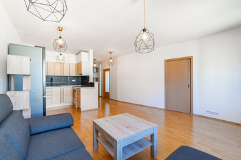 Prodej bytu 2+kk v osobním vlastnictví 62 m², Praha 8 - Kobylisy