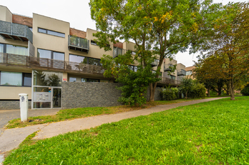 Prodej bytu 3+kk v osobním vlastnictví 66 m², Praha 10 - Hostivař