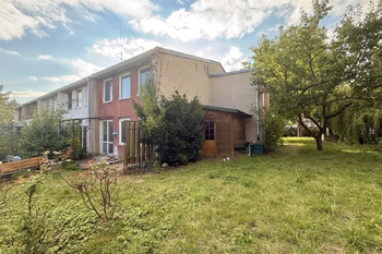 Pronájem bytu 6 a více v osobním vlastnictví 220 m², Praha 8 - Kobylisy