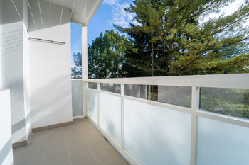 Lodžie v výhledem do zeleně - Pronájem bytu 3+1 v osobním vlastnictví 76 m², Kolín