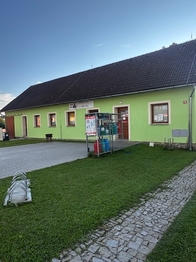 Pronájem obchodních prostor 189 m², Roudné
