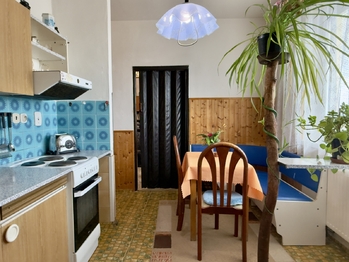 Kuchyň - Prodej bytu 3+1 v osobním vlastnictví 72 m², Drnholec