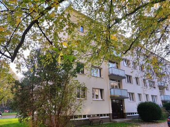 budova - Pronájem bytu 3+1 v osobním vlastnictví 63 m², Pardubice 