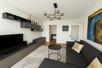 Pronájem bytu 2+1 v družstevním vlastnictví 62 m², Praha 4 - Michle