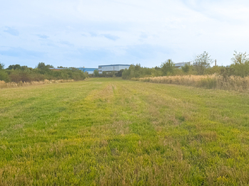 Prodej pozemku 40380 m², Praha 10 - Uhříněves