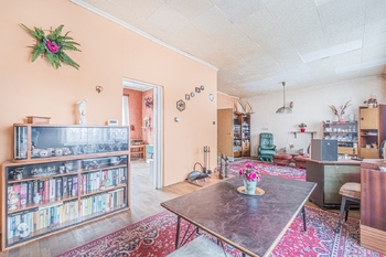 Prodej domu 85 m², Kamenné Žehrovice