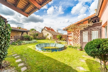 Prodej domu 85 m², Kamenné Žehrovice