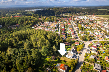Prodej pozemku 1591 m², Hluboká nad Vltavou