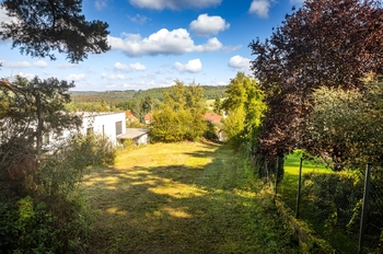 Prodej pozemku 1591 m², Hluboká nad Vltavou