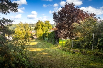 Prodej pozemku 1591 m², Hluboká nad Vltavou