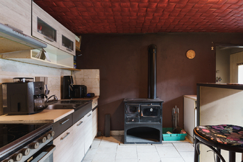 Kuchyně - Prodej domu 89 m², Okřínek