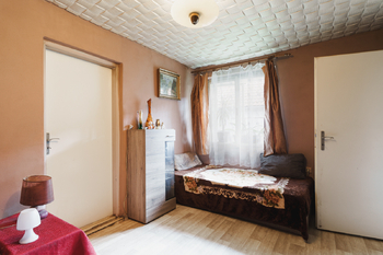 Obývací pokoj  - Prodej domu 89 m², Okřínek