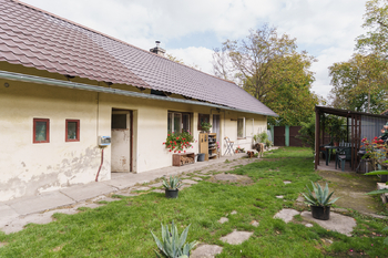 Zahrada - Prodej domu 89 m², Okřínek