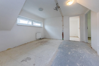Aktuální stav - Prodej domu 78 m², Praha 10 - Uhříněves