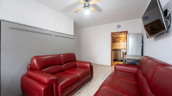 Prodej bytu 1+1 v osobním vlastnictví 42 m², Praha 4 - Chodov