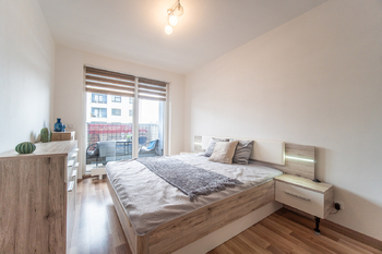 Pronájem bytu 2+kk v osobním vlastnictví 56 m², Praha 10 - Uhříněves