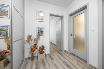 Prodej bytu 2+kk v osobním vlastnictví 61 m², Praha 9 - Hloubětín