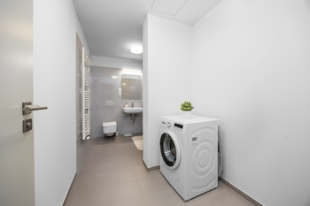 Prodej bytu 2+kk v osobním vlastnictví 61 m², Praha 9 - Hloubětín