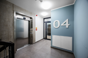 Prodej bytu 2+kk v osobním vlastnictví 61 m², Praha 9 - Hloubětín