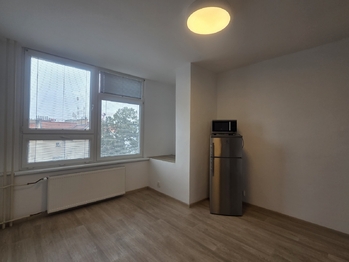 obývací pokoj - Pronájem bytu 2+kk v osobním vlastnictví 39 m², České Budějovice