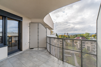 Pronájem bytu 2+kk v osobním vlastnictví 75 m², Praha 3 - Strašnice