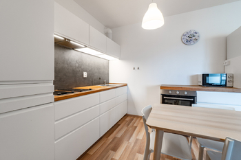 Pronájem bytu 2+kk v osobním vlastnictví 75 m², Praha 3 - Strašnice
