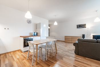 Pronájem bytu 2+kk v osobním vlastnictví 75 m², Praha 3 - Strašnice