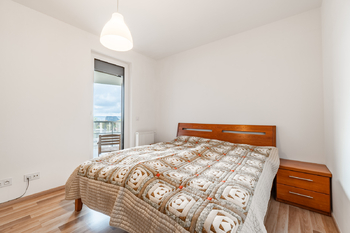 Pronájem bytu 2+kk v osobním vlastnictví 75 m², Praha 3 - Strašnice