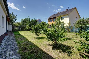 Pronájem domu 56 m², Oslavany