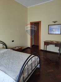 Prodej bytu 3+kk v osobním vlastnictví 158 m², Tollo