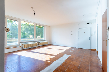 Prodej bytu 4+1 v osobním vlastnictví 115 m², Praha 5 - Smíchov