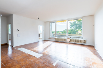 Prodej bytu 4+1 v osobním vlastnictví 115 m², Praha 5 - Smíchov