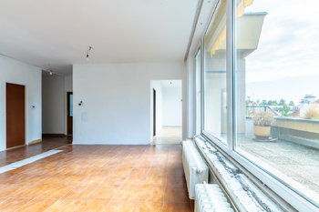 Prodej bytu 4+1 v osobním vlastnictví 115 m², Praha 5 - Smíchov