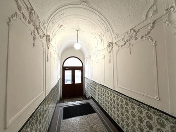 Prodej bytu 1+1 v osobním vlastnictví 39 m², Praha 10 - Vršovice