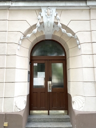 Prodej bytu 1+1 v osobním vlastnictví 39 m², Praha 10 - Vršovice