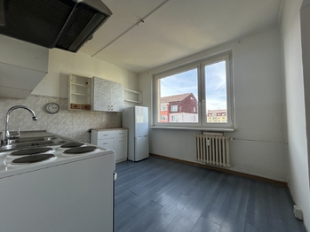 Kuchyně - Prodej bytu 2+1 v družstevním vlastnictví 65 m², Milovice