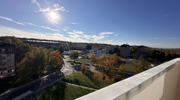 Pohled z lodžie - Prodej bytu 2+1 v družstevním vlastnictví 65 m², Milovice