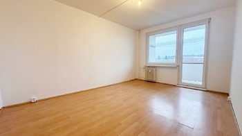 Ložnice - Prodej bytu 2+1 v družstevním vlastnictví 65 m², Milovice