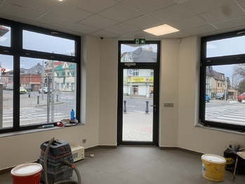 Pronájem obchodních prostor 147 m², Praha 9 - Horní Počernice