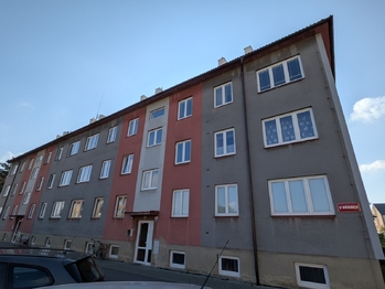 Prodej bytu 3+1 v osobním vlastnictví 83 m², Dobronín