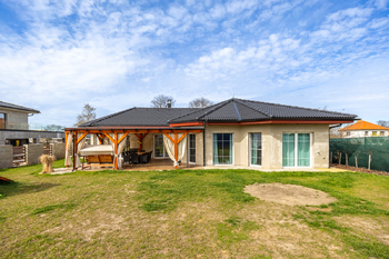 Prodej domu 140 m², Kostelec nad Černými lesy