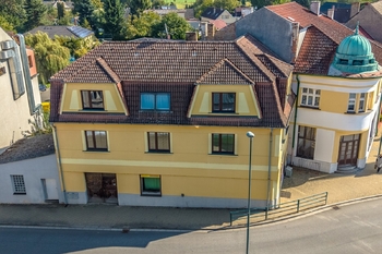 Prodej domu 315 m², Lomnice nad Lužnicí