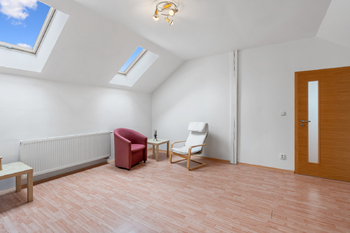 Pokoj 3 - Prodej domu 129 m², Kounice